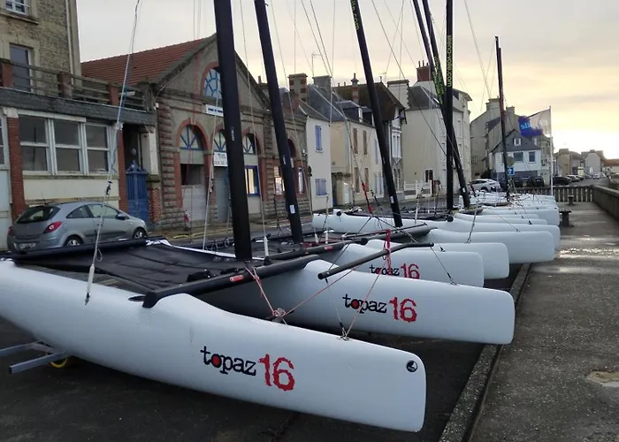 Liberation Classe 3 Etoiles * גראנדקמפ-מייס